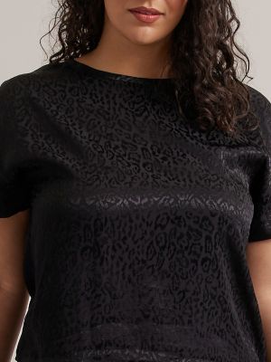 Women's Tonal Leopard Boxy Tee in Black alternative view 2