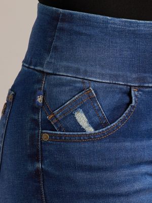 Women's Fever Short in Come Thru alternative view 7