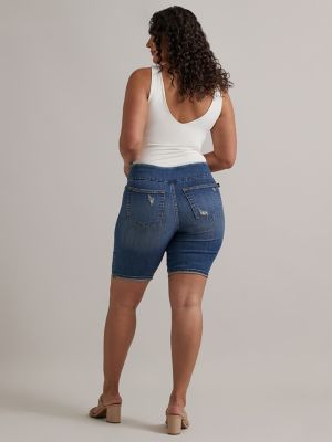 Women's Fever Bermuda Short in Symptomatic alternative view 4