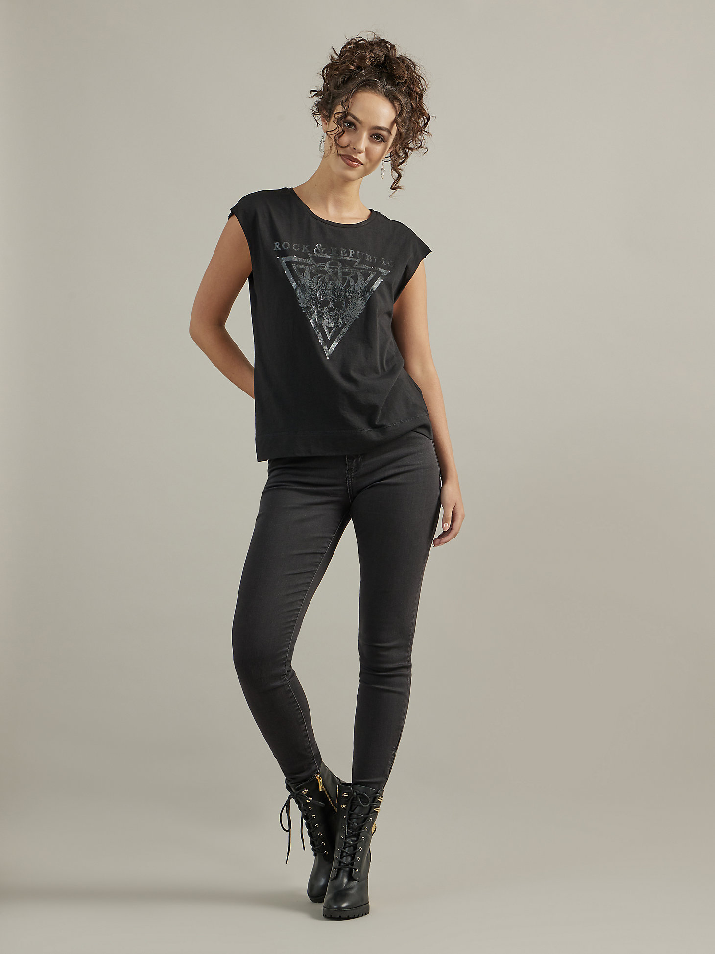 Short Sleeve Tonal Skull Graphic Muscle Tee in Black main view