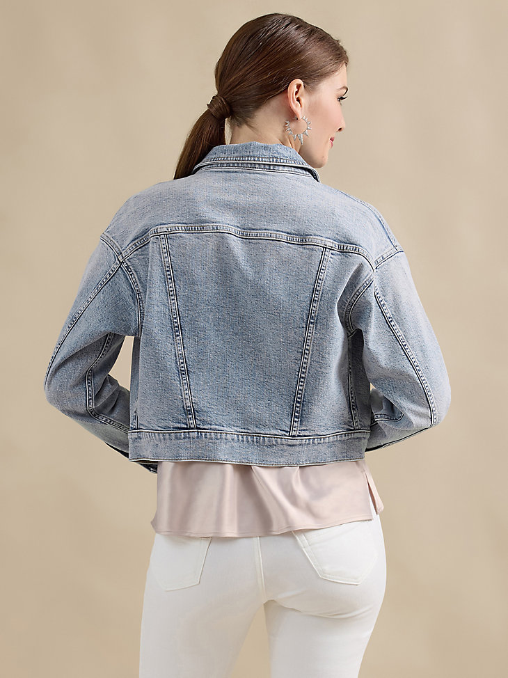 Women's Cropped Denim Jacket in Daydreaming alternative view