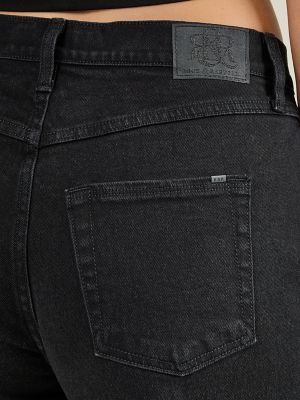 Women's Shea High Rise Crop Jean in Blackout alternative view 3